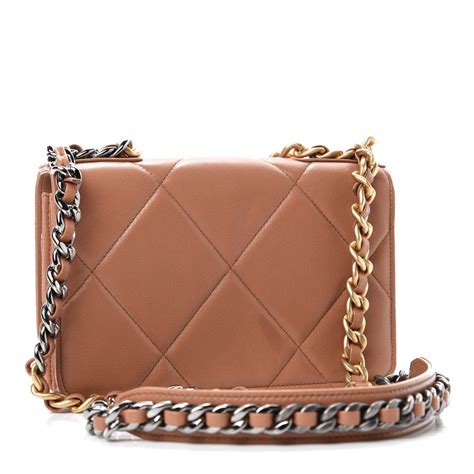 chanel 19 wallet on chain brown